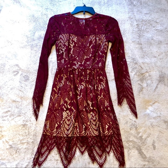 Hello Holiday Party / Event  Red Lace dress. - Picture 1 of 3